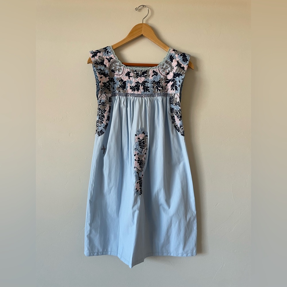 Mi Golondrina Embroidered Floral Dress XS Light Blue Sleeveless Boho